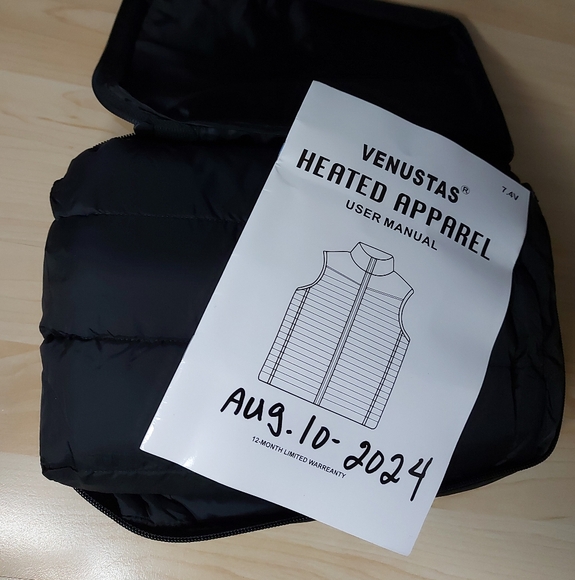 Venustas Men's Black Heated Vest - Picture 9 of 9